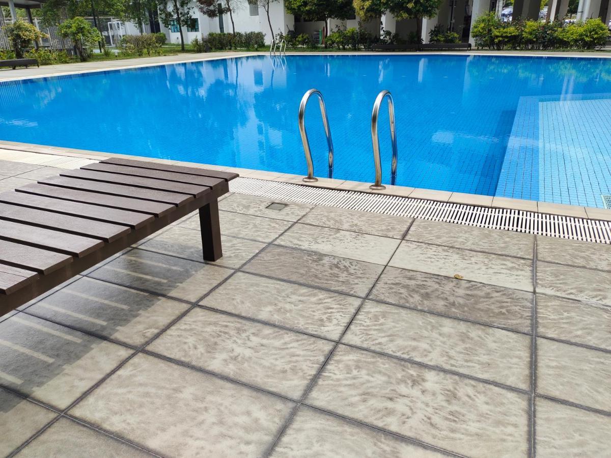 De Cozy Corner Suria Rafflesia Setia Alam Apartment Shah Alam Exterior foto